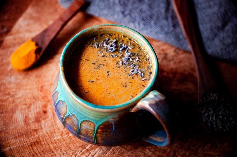 Lavender Turmeric Latte with Adaptogens – Rasa Lavender Turmeric Latte with Adaptogens – Rasa